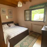 Chalet Casa Luisa Biedes, Pilona