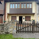 Casa Luisa Biedes, Pilona Chalet Infiesto